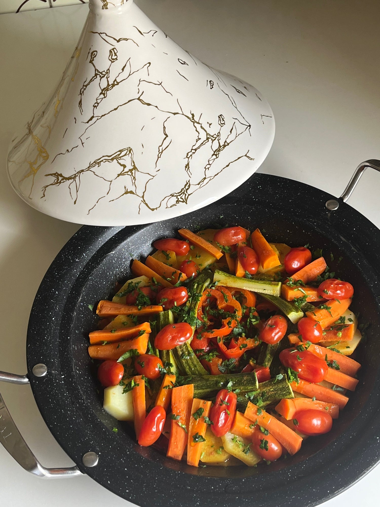 Tajine in ceramica per tutti i fornelli (anche induzione) + eBook con ricette esclusive e istruzioni di utilizzo !