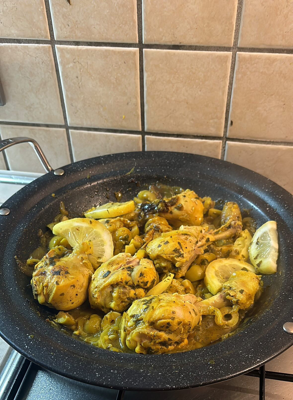 Tajine in ceramica per tutti i fornelli (anche induzione) + eBook con ricette esclusive e istruzioni di utilizzo !