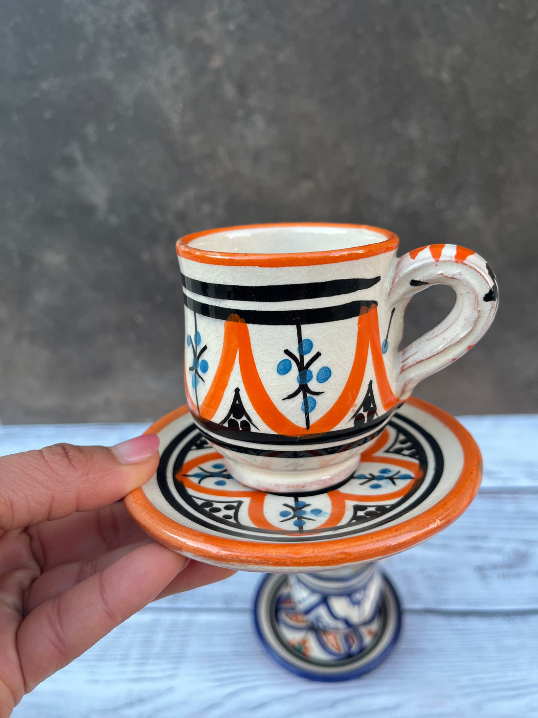Tazzina artigianale da caffè con piattino