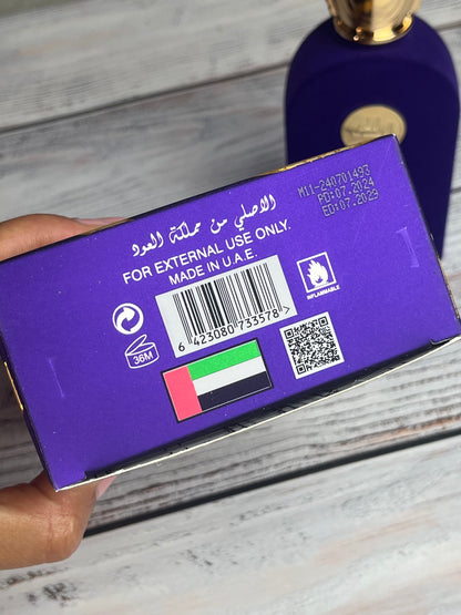 Cofanetto trio THURAYA ❤️💜🌸– 3 profumi vellutati + il tuo nome in arabo e dedica personalizzata, brilla in grande 😍