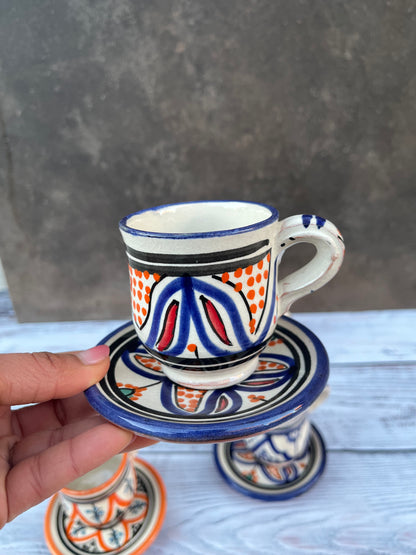 Tazzina artigianale da caffè con piattino