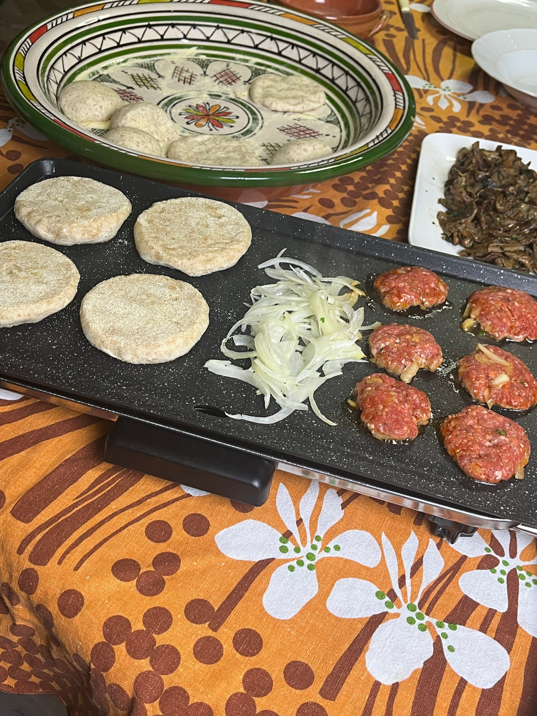 Piastra Conviviale Special Edition Ramadan &amp; Pasqua – Edizione Limitata 🌙 🐣